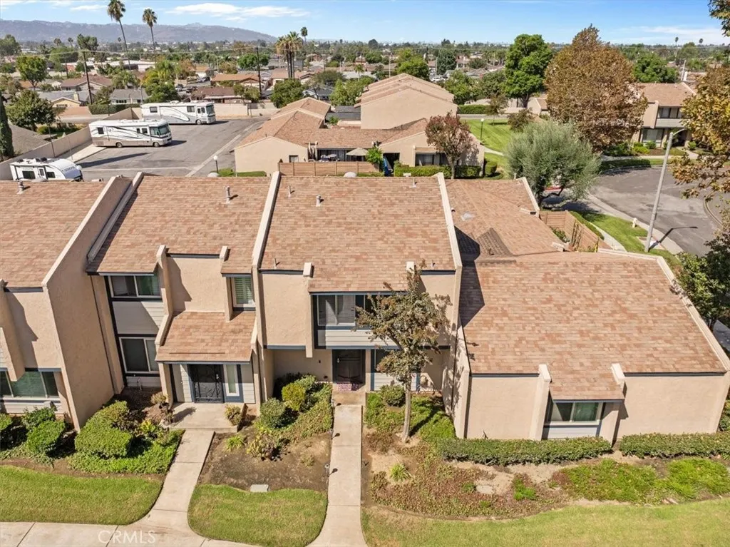 1002 Harrington