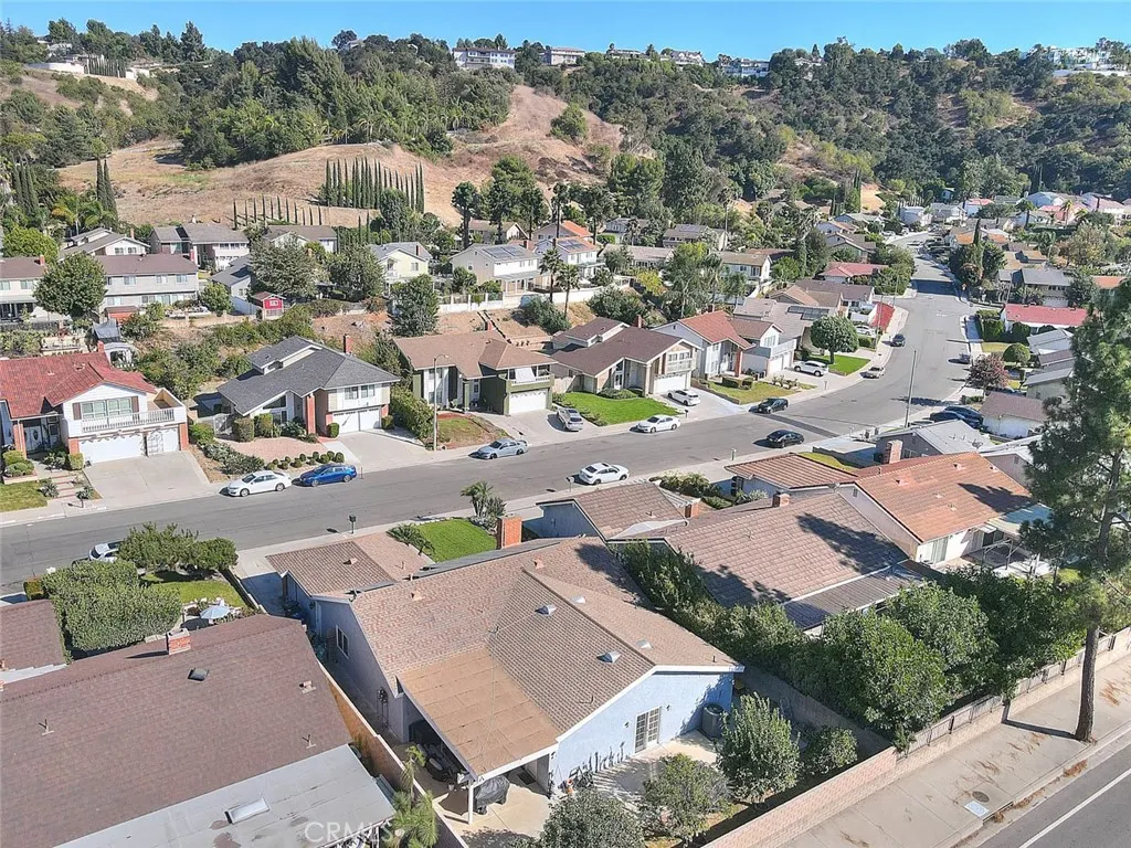 1537 Meadow Glen