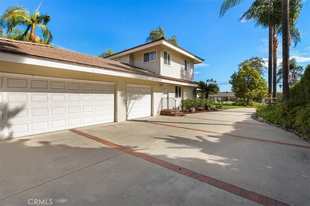 1145 E Sierra Madre Avenue