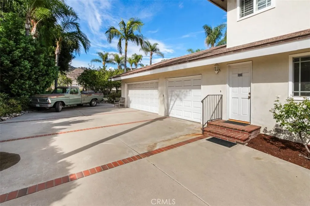 1145 E Sierra Madre Avenue