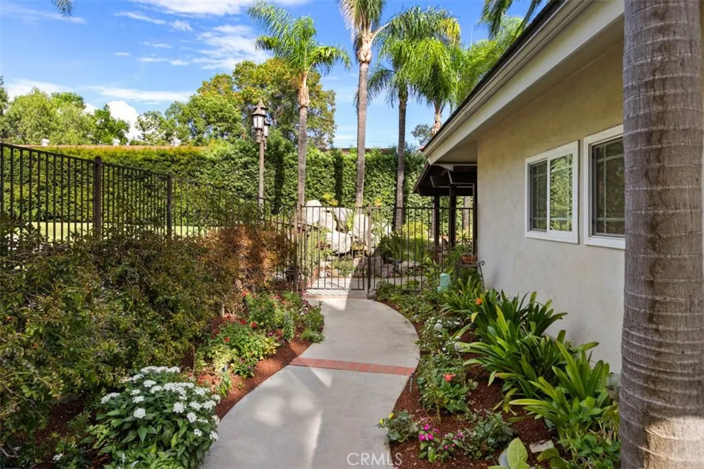 1145 E Sierra Madre Avenue