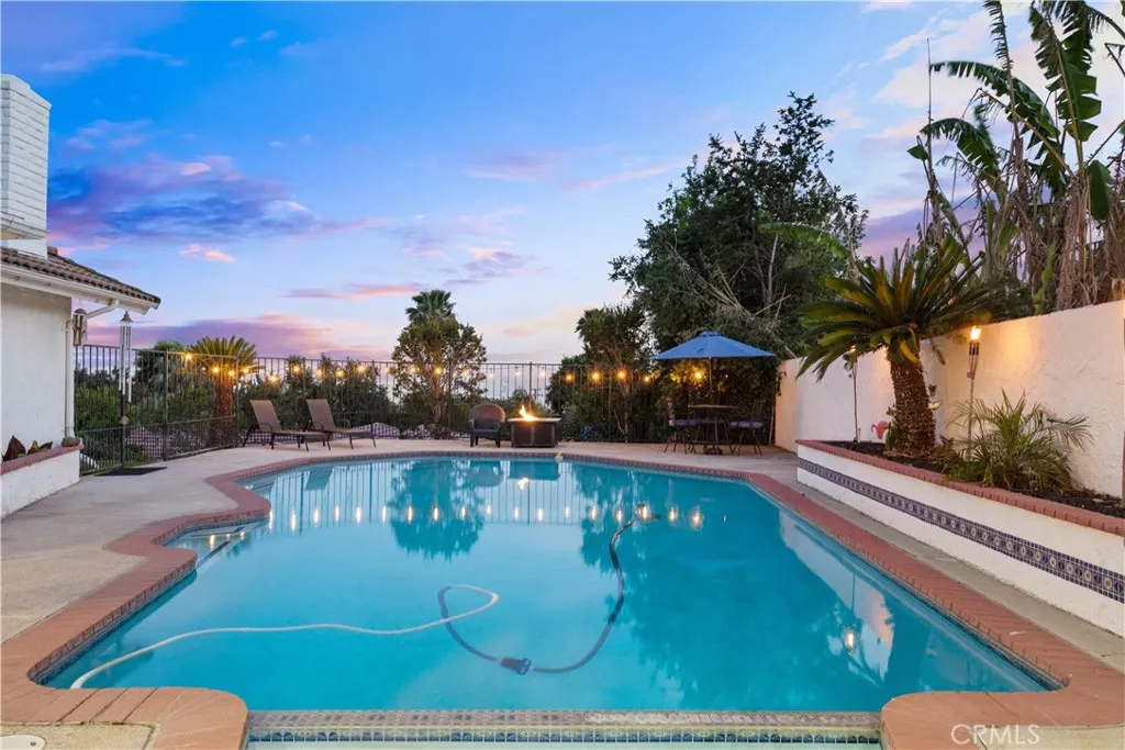 2485 San Mateo Drive