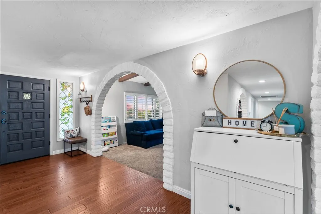2485 San Mateo Drive