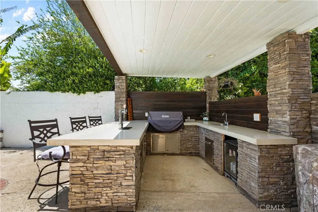 2485 San Mateo Drive