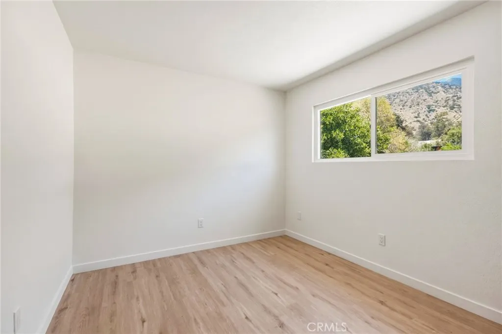 3343 Brookridge Road