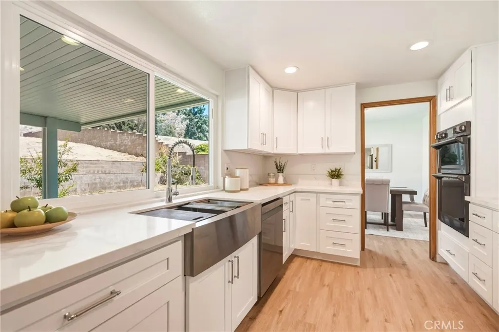 3343 Brookridge Road