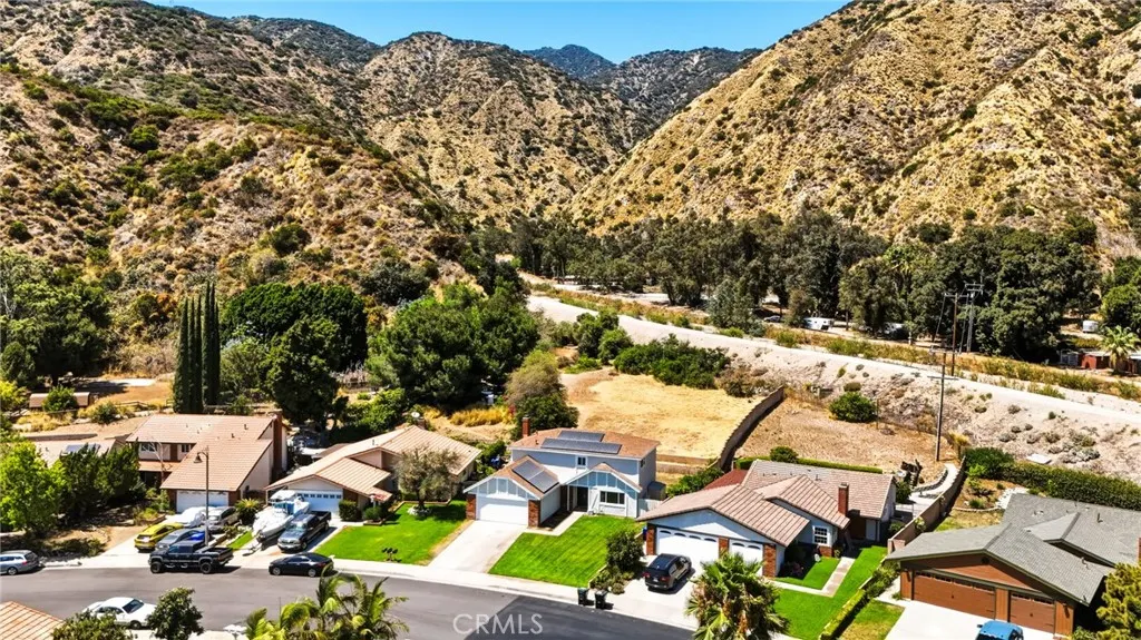 3343 Brookridge Road