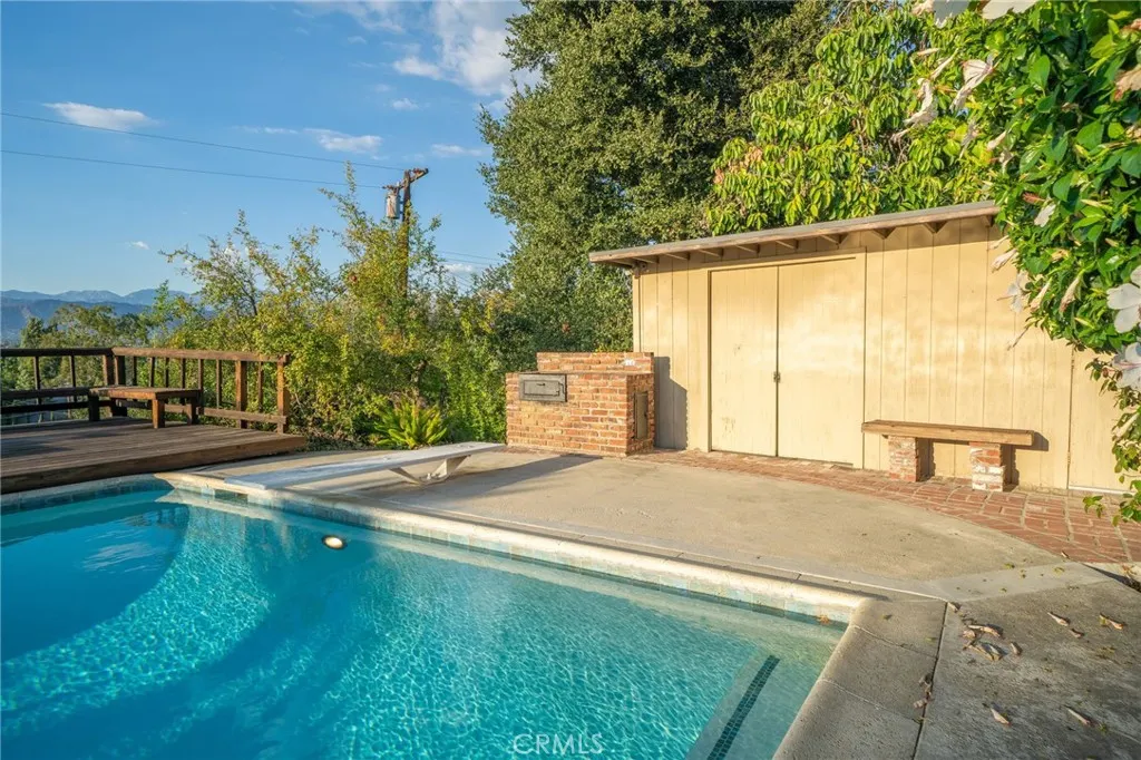 3147 E Los Cerillos Drive