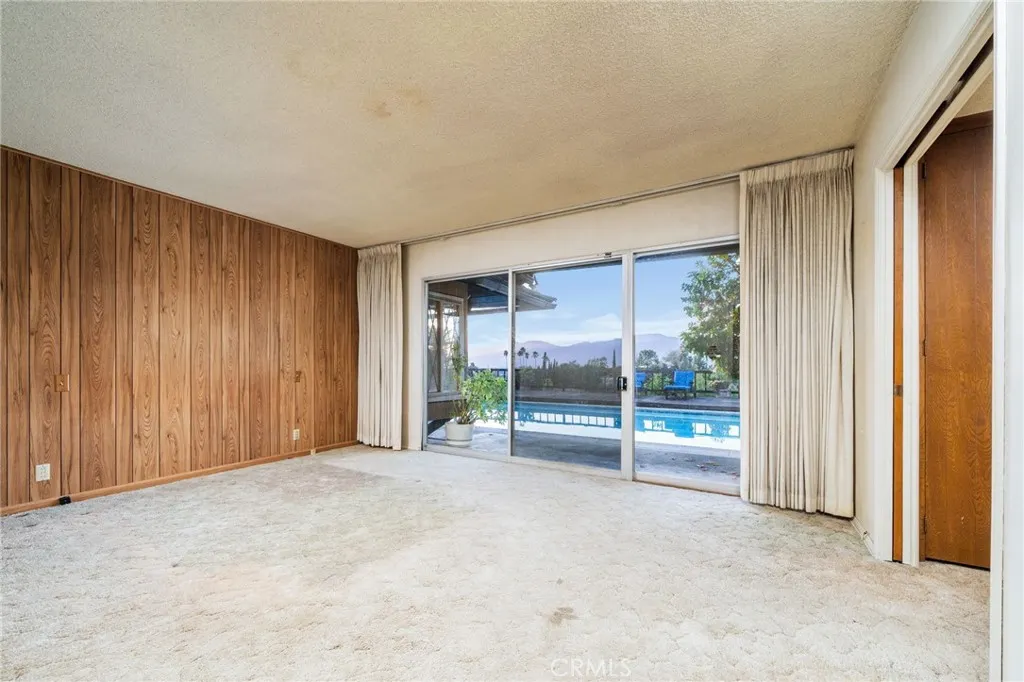 3147 E Los Cerillos Drive