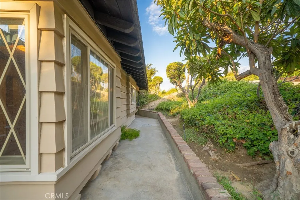 3147 E Los Cerillos Drive