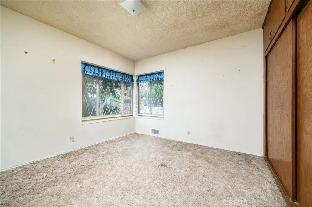 3147 E Los Cerillos Drive