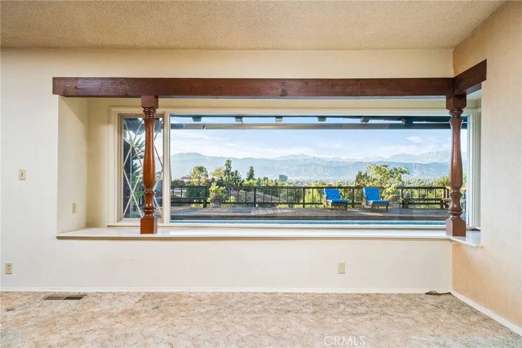 3147 E Los Cerillos Drive