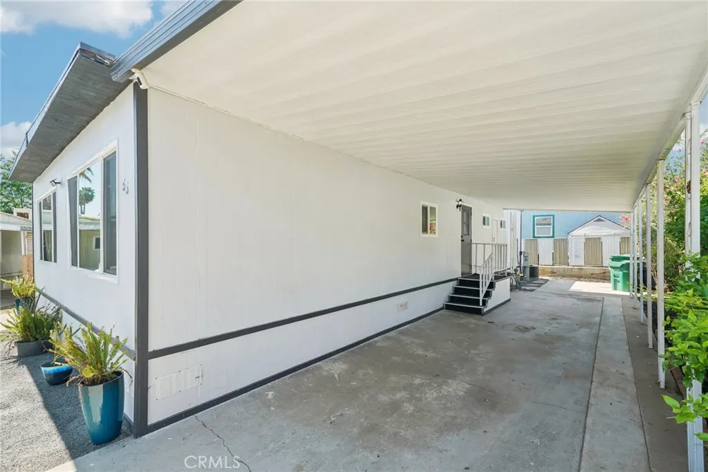 2755 arrow highway 55 #55