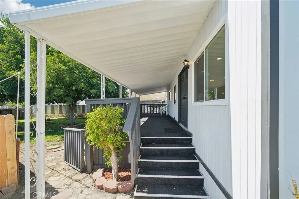 2755 arrow highway 55 #55