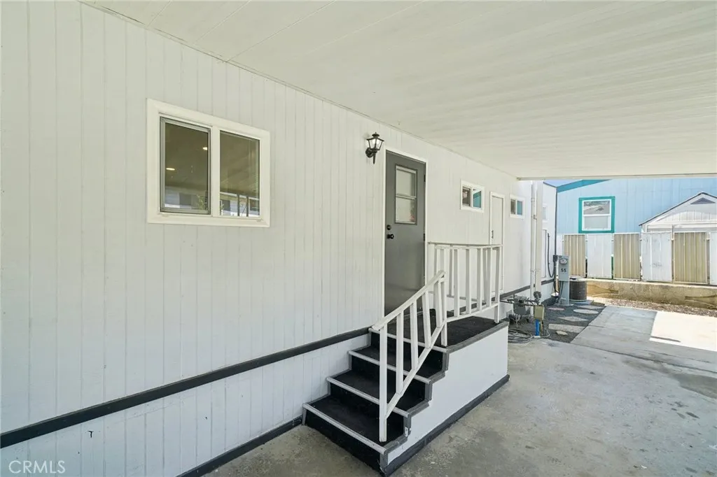 2755 arrow highway 55 #55