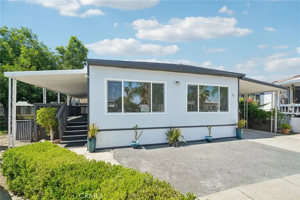 2755 arrow highway 55 #55