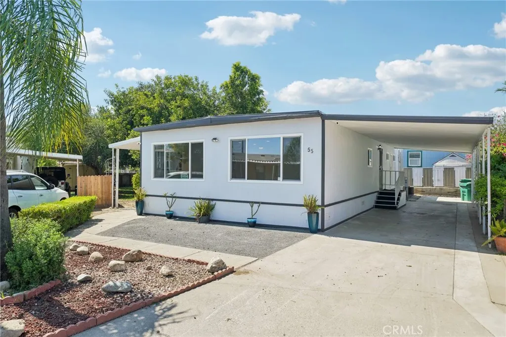 2755 arrow highway 55 #55