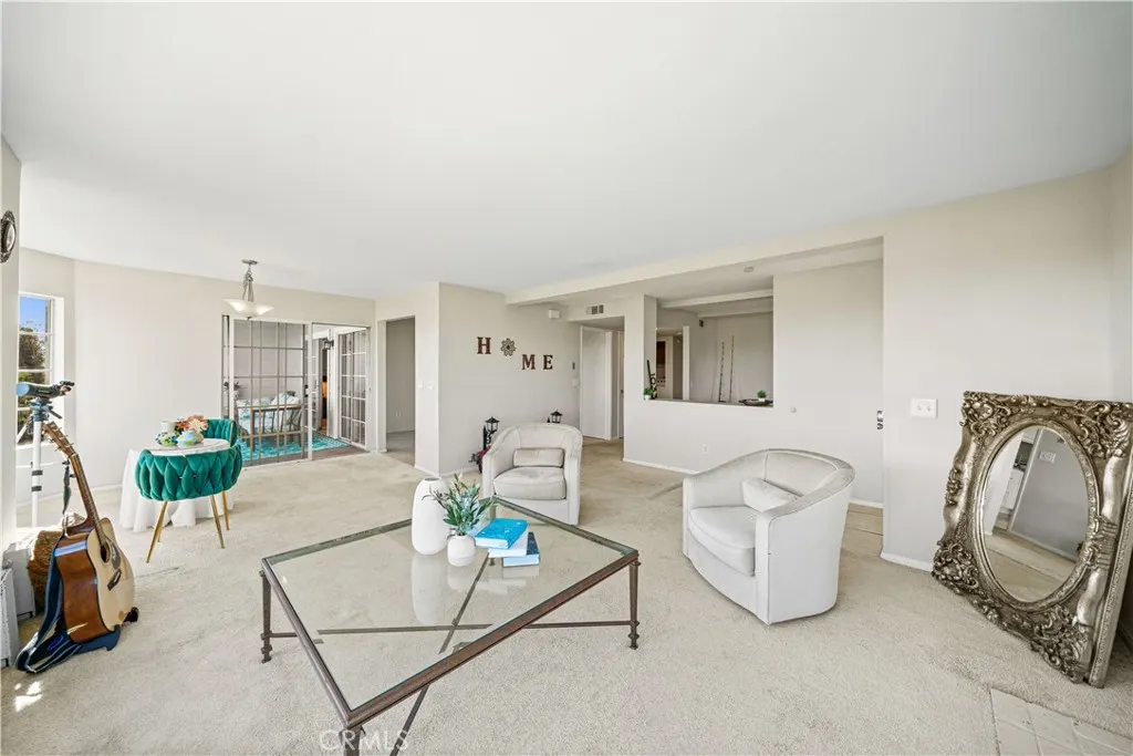 1033 Lakeview