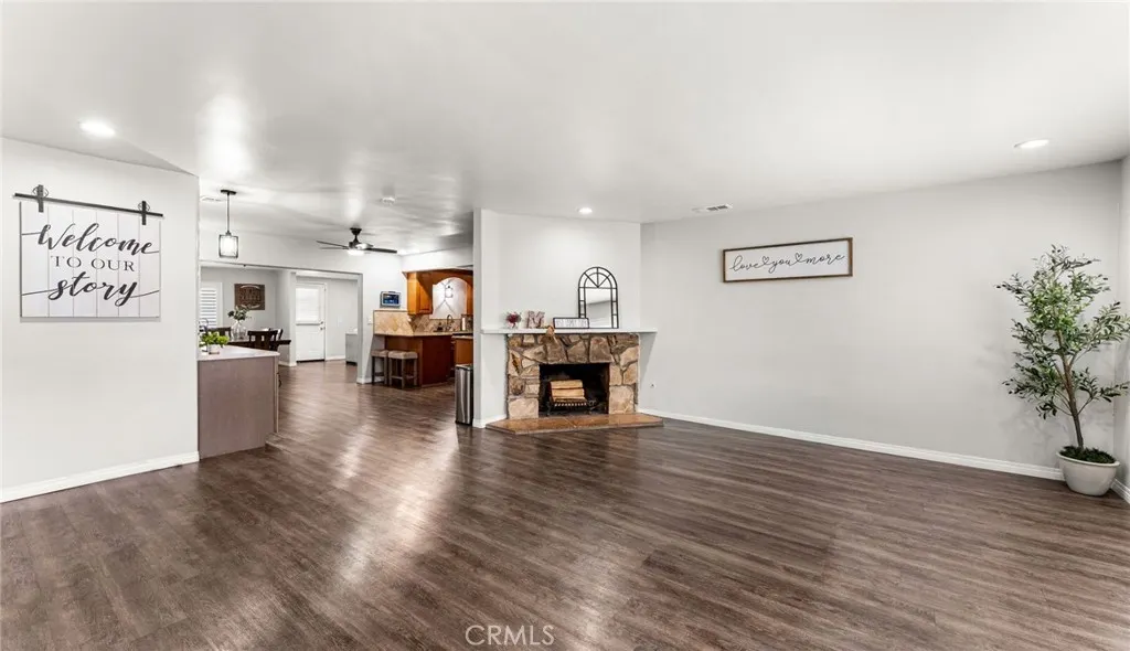 5019 Roosevelt
