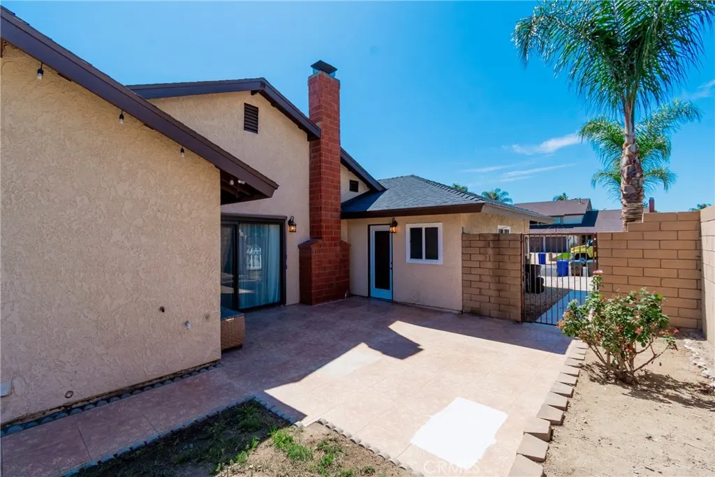 11159 Carriage Avenue