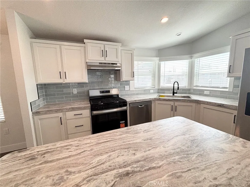 301 E Foothill Boulevard #130