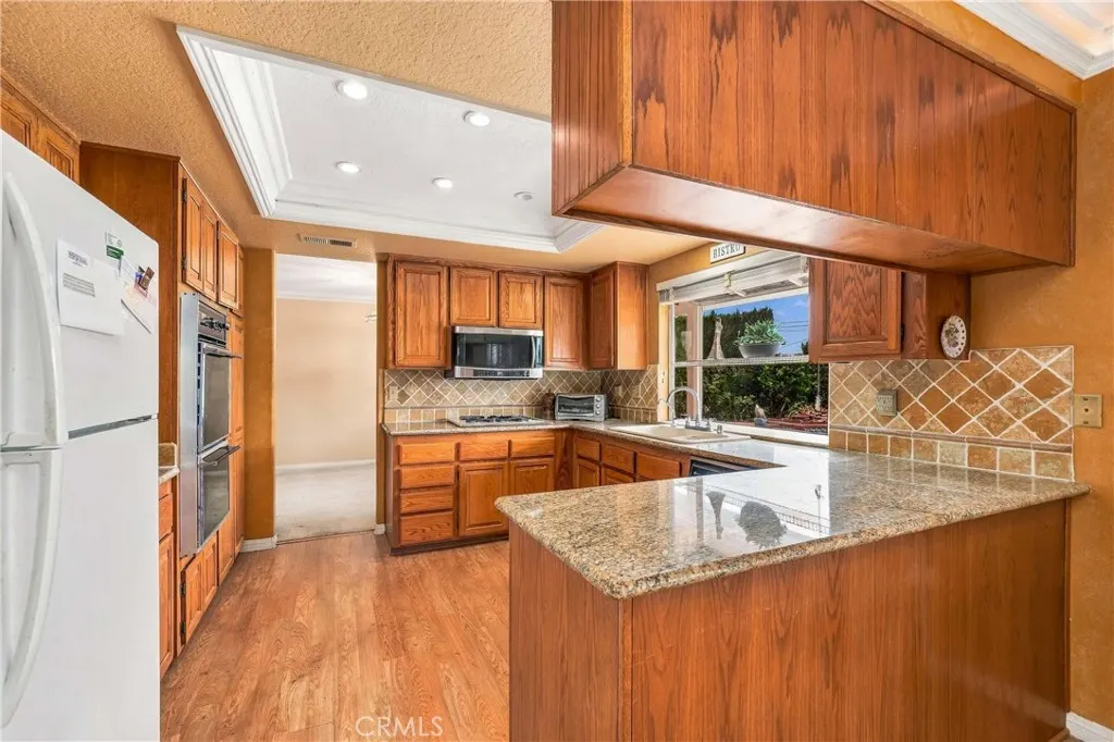 530 E Payson