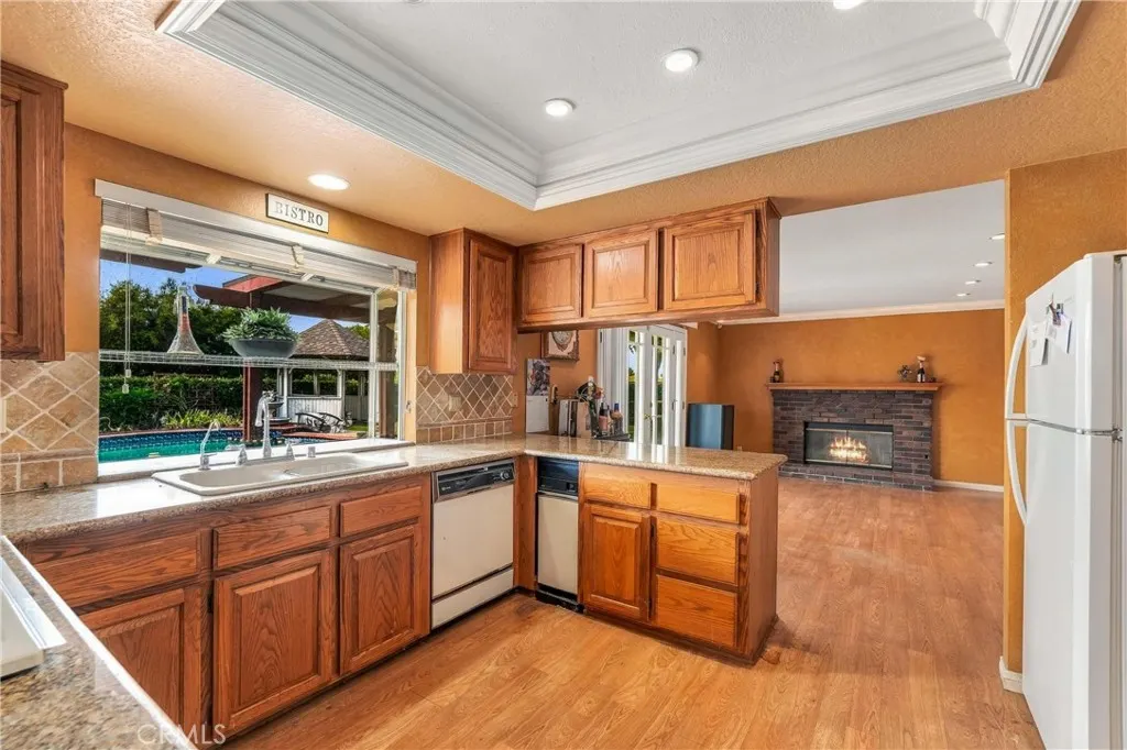530 E Payson