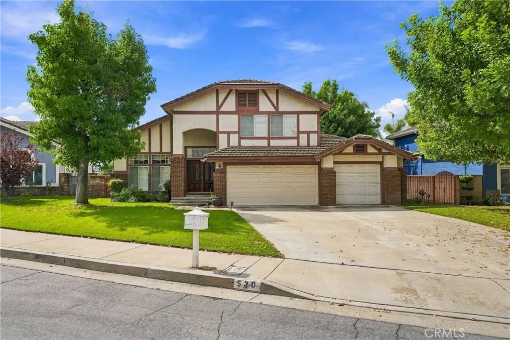 530 E Payson