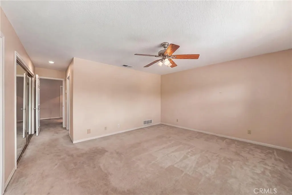 530 E Payson