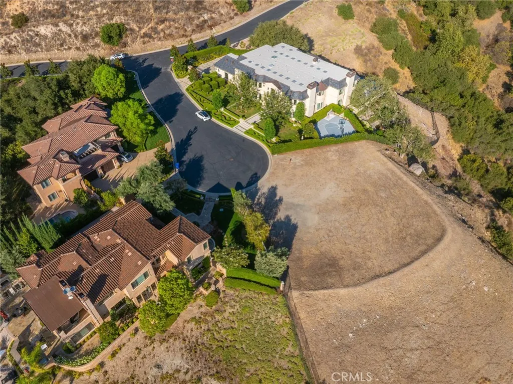 662 Oakhill Drive