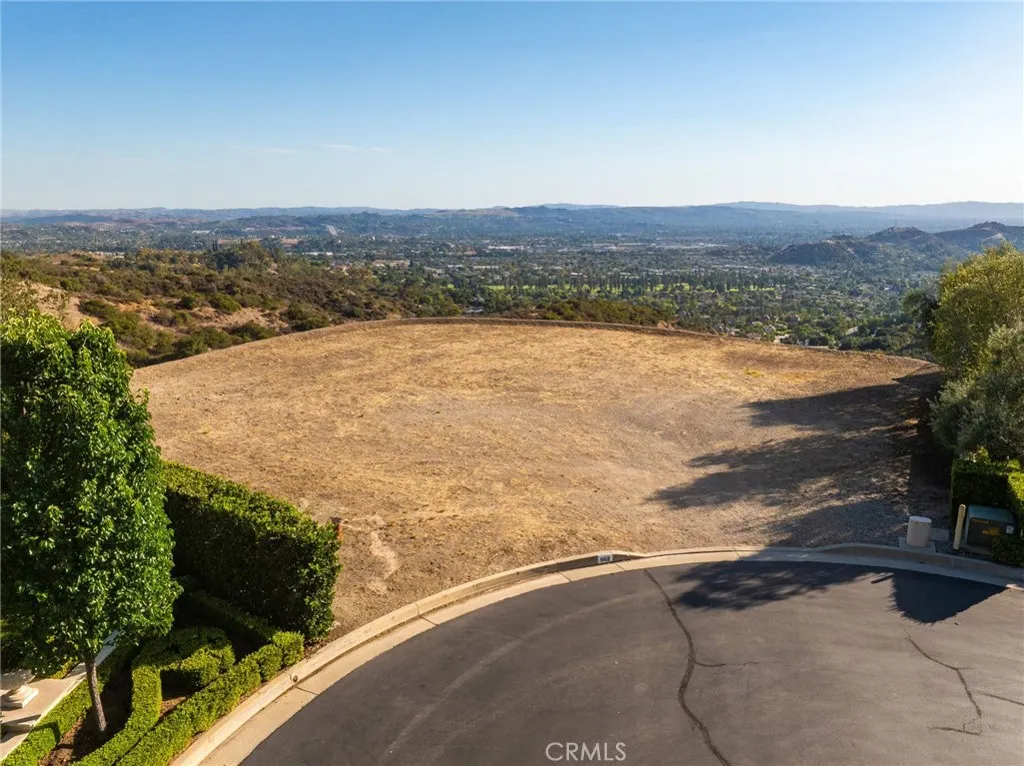 662 Oakhill Drive