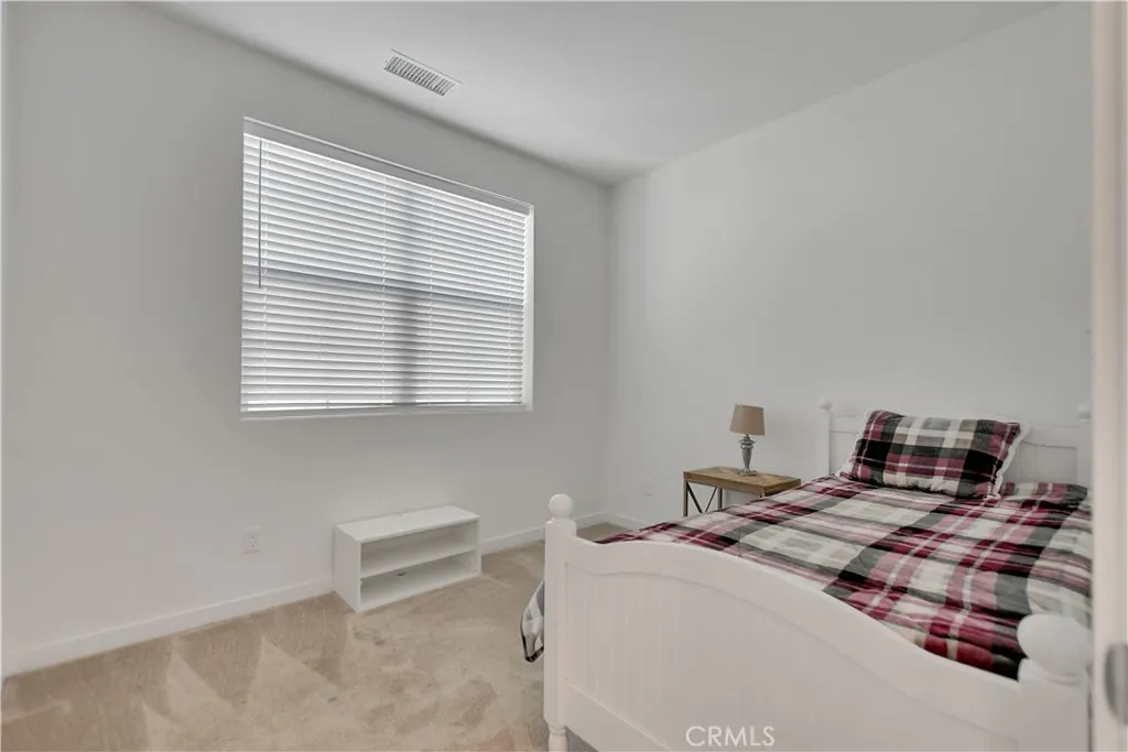 4433 S Fairmount Paseo