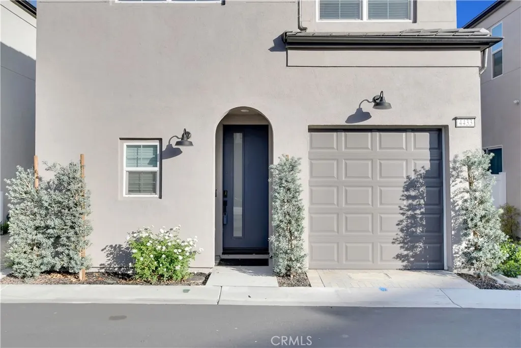 4433 S Fairmount Paseo