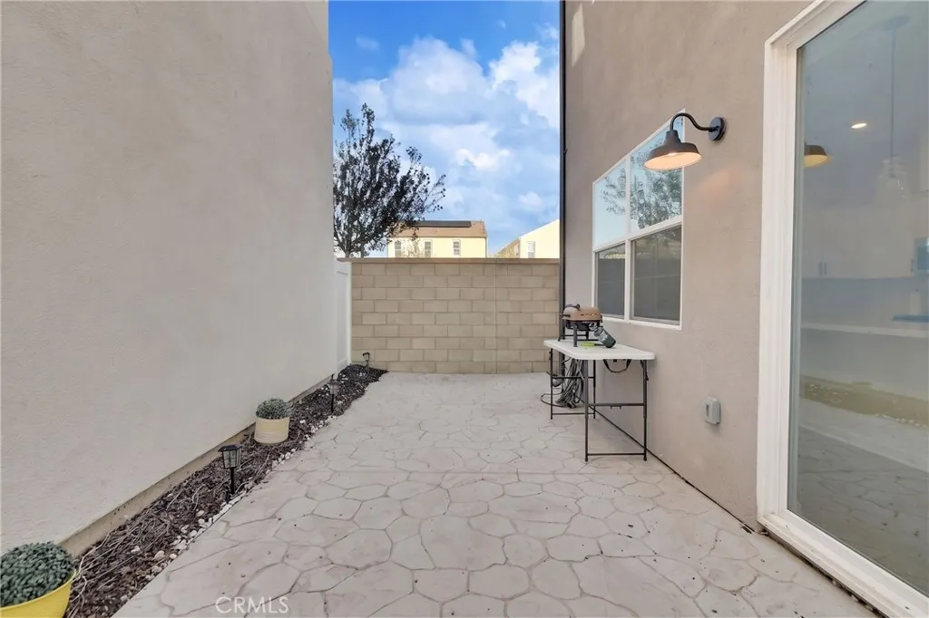 4433 S Fairmount Paseo