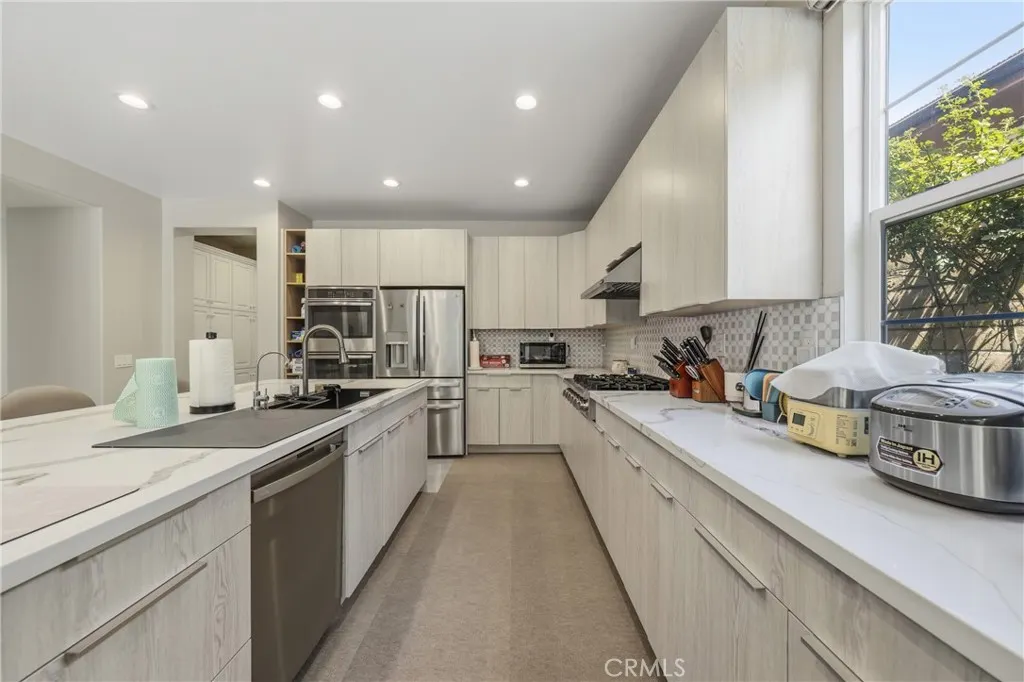2250 Swiftwater