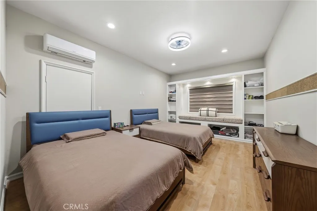 2250 Swiftwater