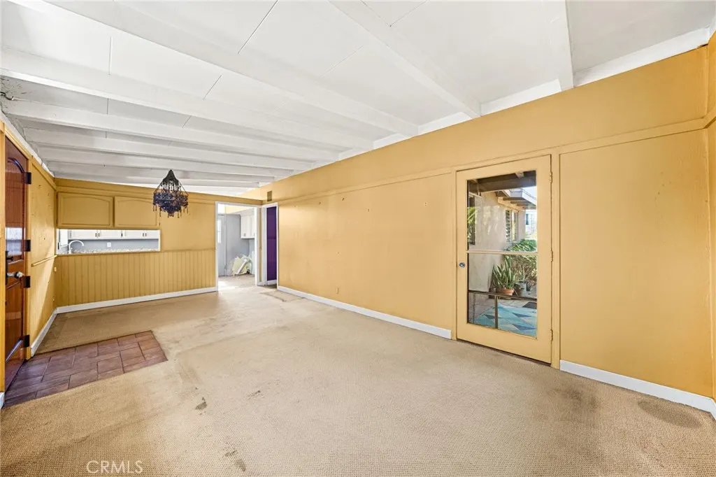 229 S Shipman