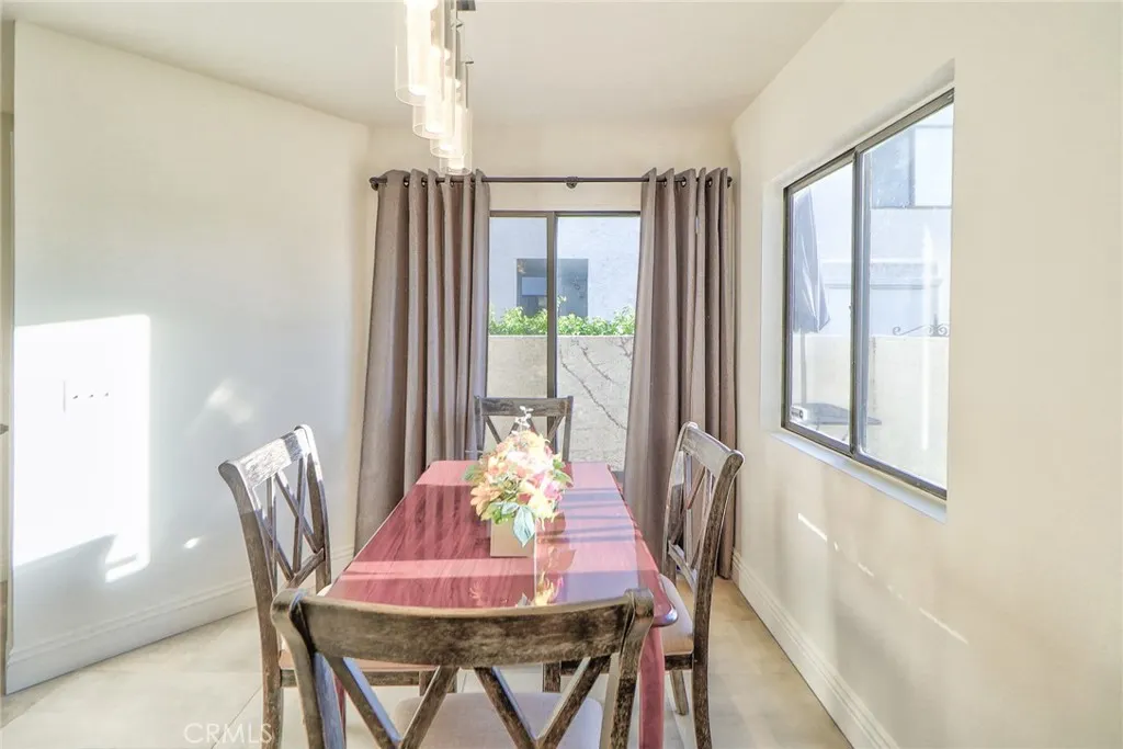 652 Park Shadow Court