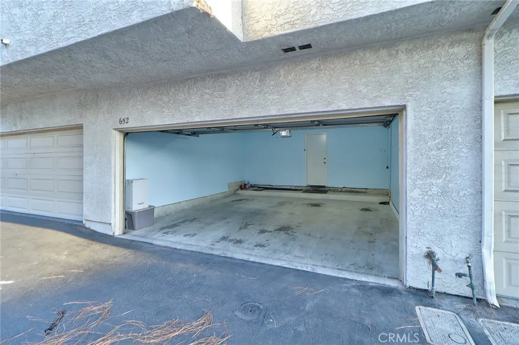 652 Park Shadow Court