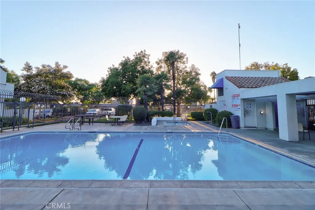 652 Park Shadow Court