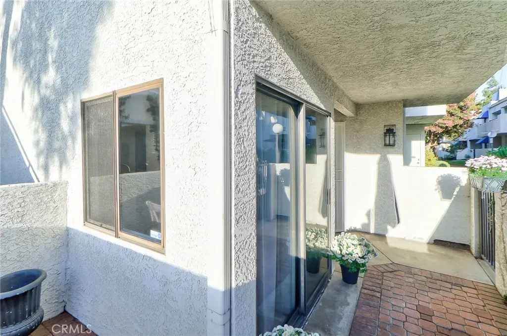 652 Park Shadow Court