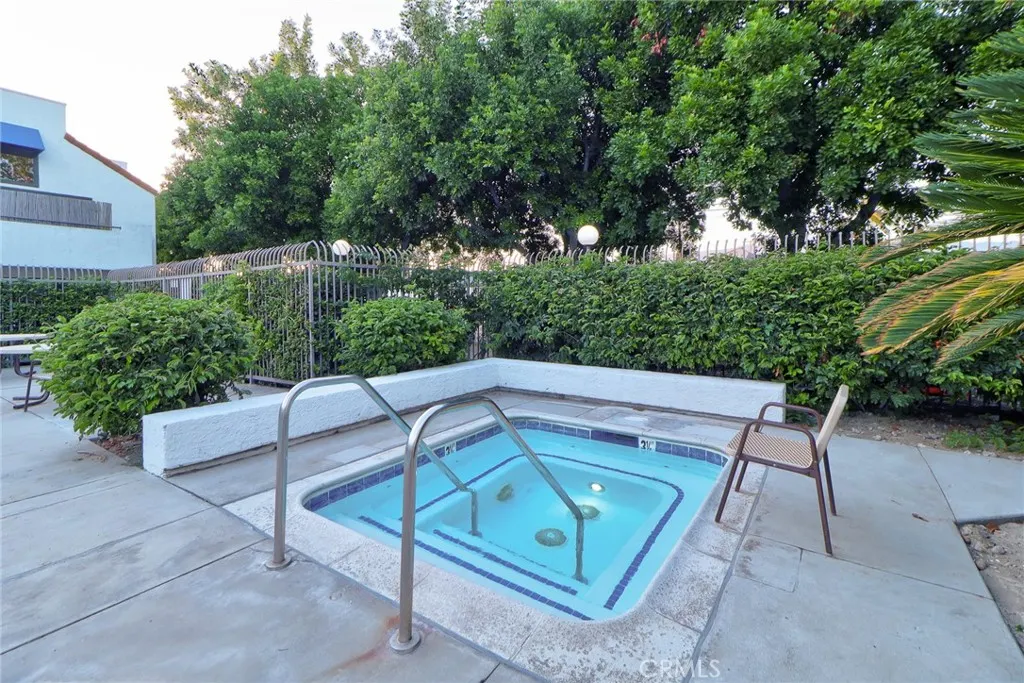 652 Park Shadow Court