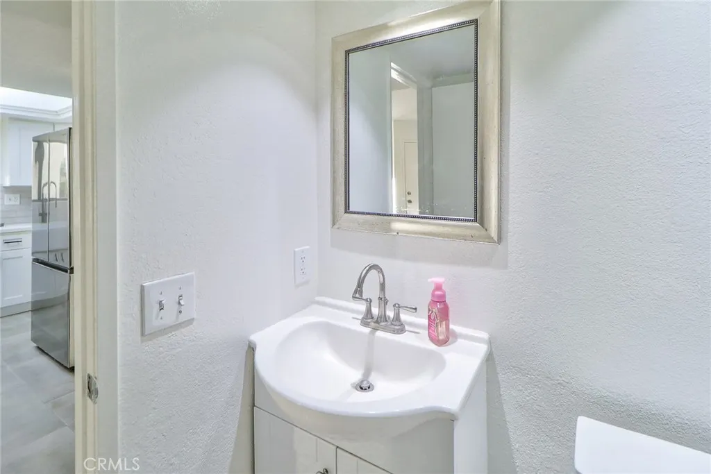 652 Park Shadow Court