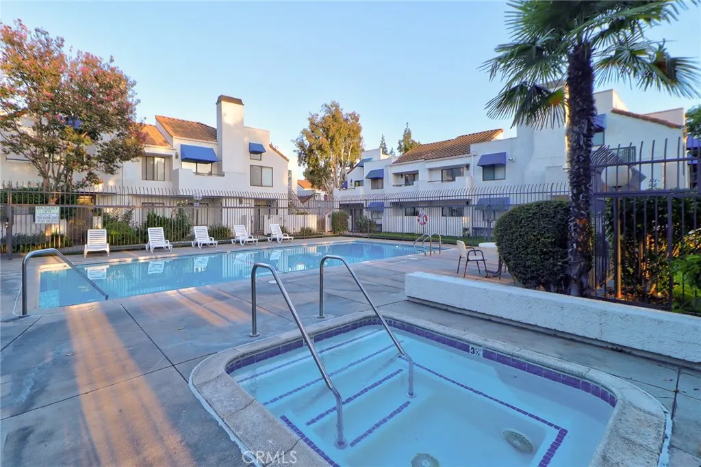 652 Park Shadow Court
