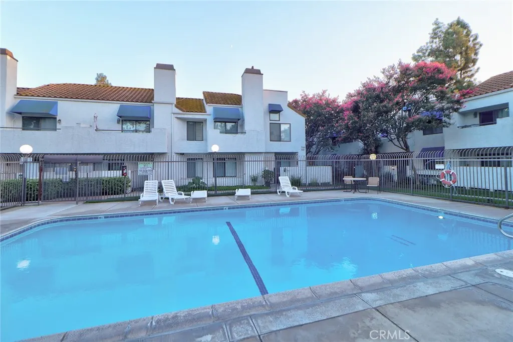 652 Park Shadow Court