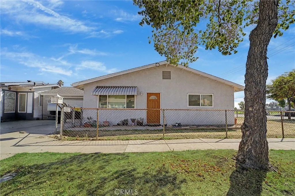234 W 4th Street