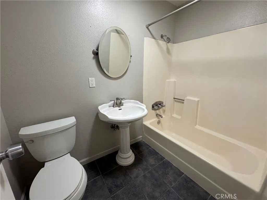 234 W 4th Street