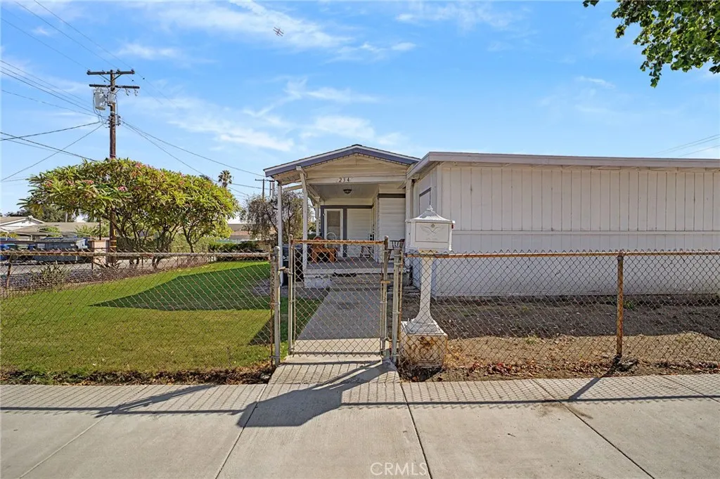 234 W 4th Street