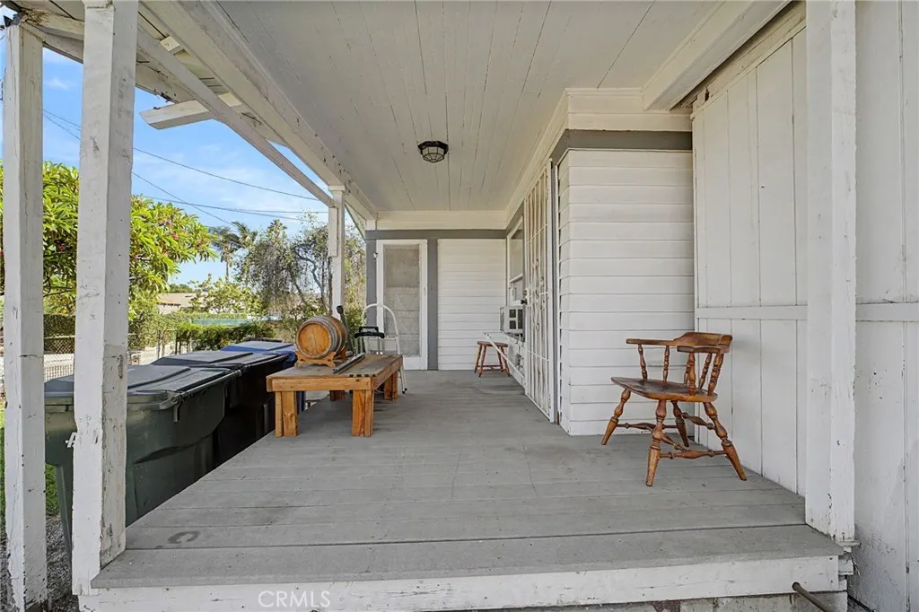 234 W 4th Street