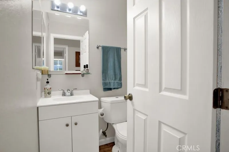 2435 E Magdalena